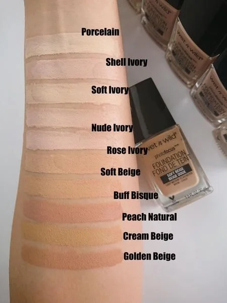 Wet n Wild Photo Focus Foundation Matte - Image 2
